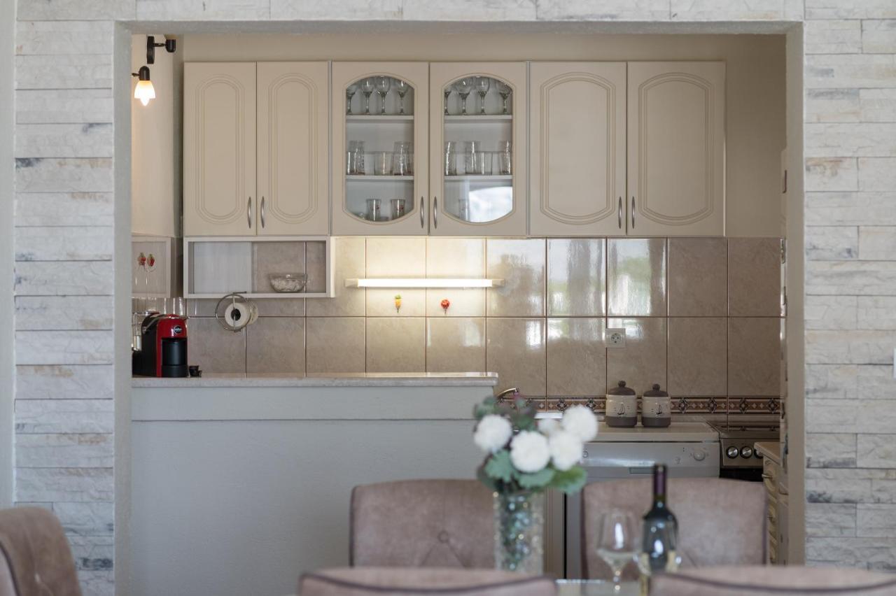 Boka Bay Apartment Kotor Bagian luar foto