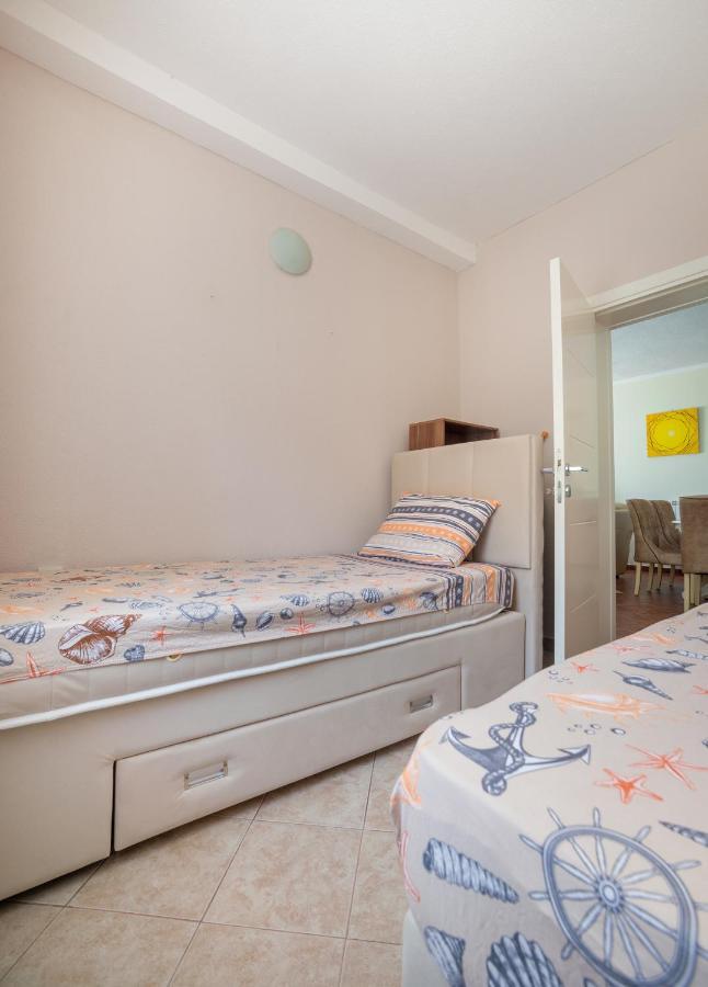 Boka Bay Apartment Kotor Bagian luar foto